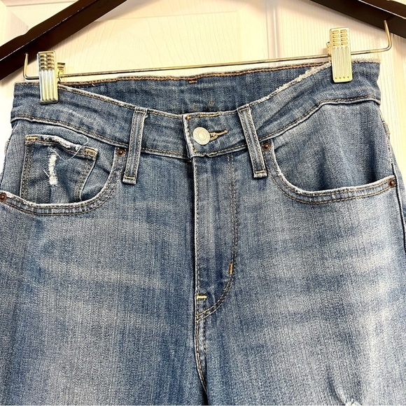 LEVI’S 70s HIGH RISE FLARE WOMEN'S JEANS Size 27 distressed patched - Picture 3 of 11